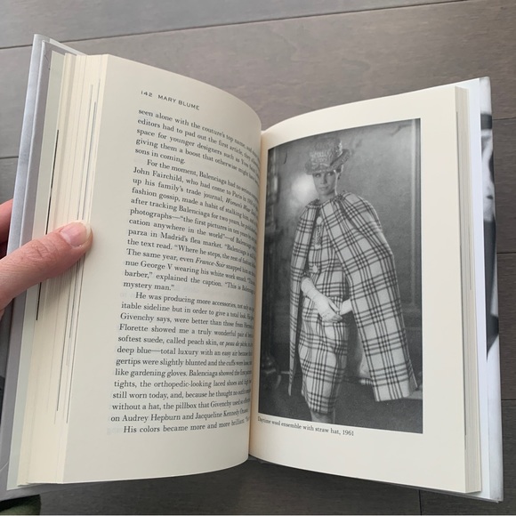 The Master of Us All: Balenciaga, His Workrooms, His World - Picture 6 of 7